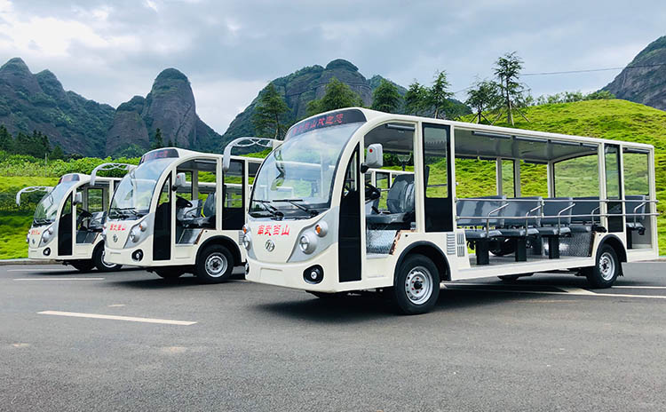 23座電動(dòng)觀光車(chē) 23座電動(dòng)觀光車(chē)